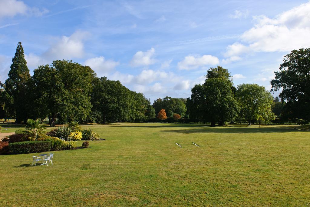 Savill Court Hotel Windsor Extérieur photo